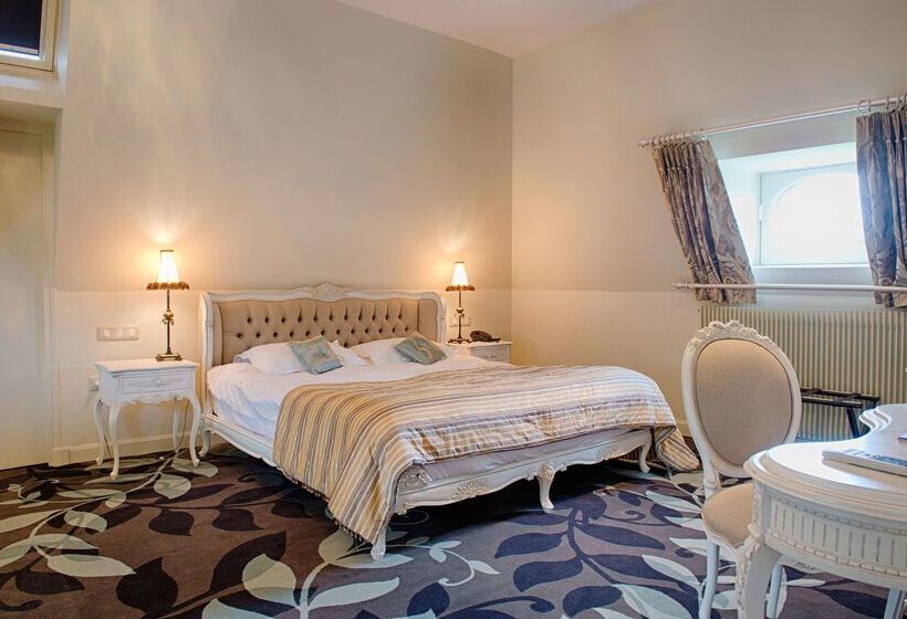 בית מלון כפרי Wyndham Halcyon Resort La Souterraine