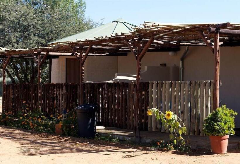 Pension Etango Ranch Guest Farm