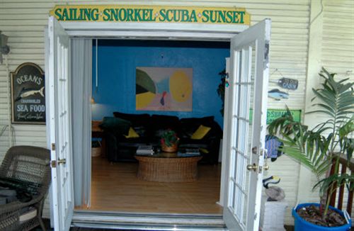 Пансион The Beach Bungalow