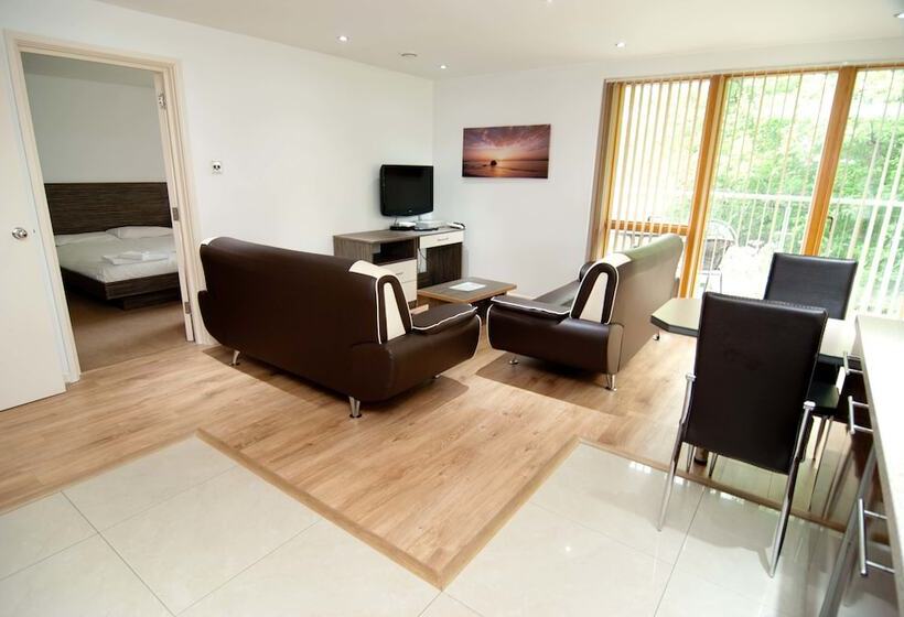 Southampton Serviced Apartments