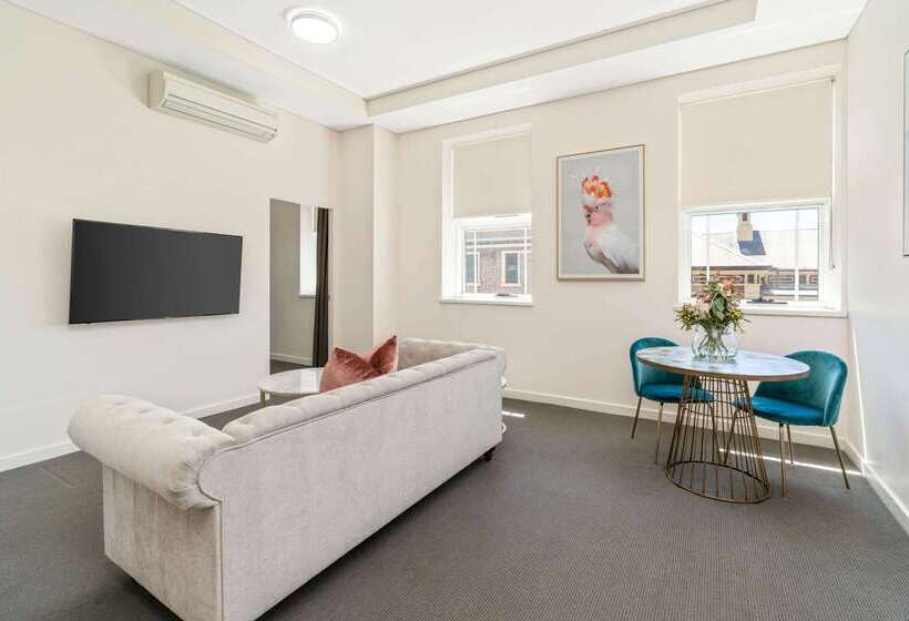 Terminus Apartment Hotel, Ascend Hotel Collection