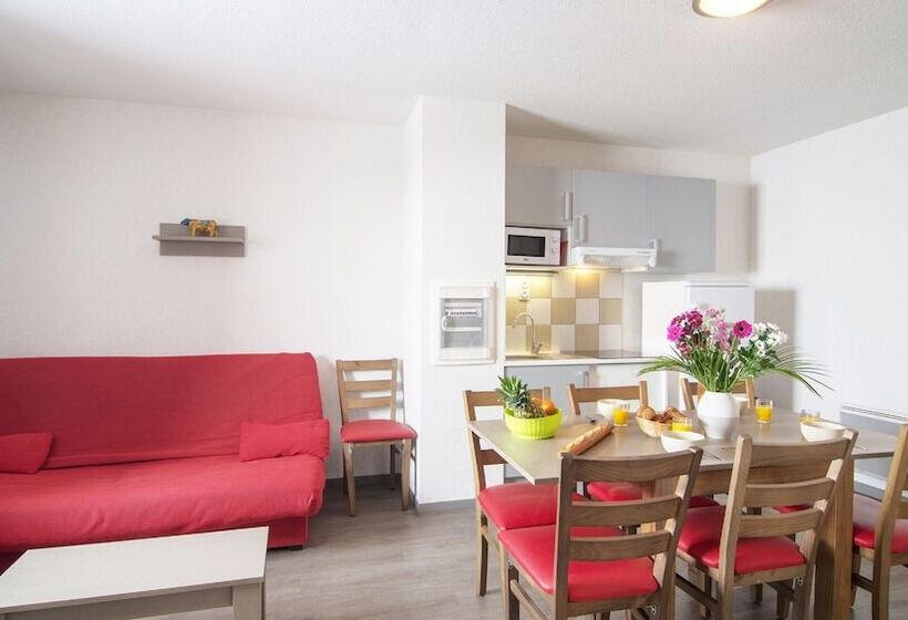 Vacanceole  Les Chalets De L Isard