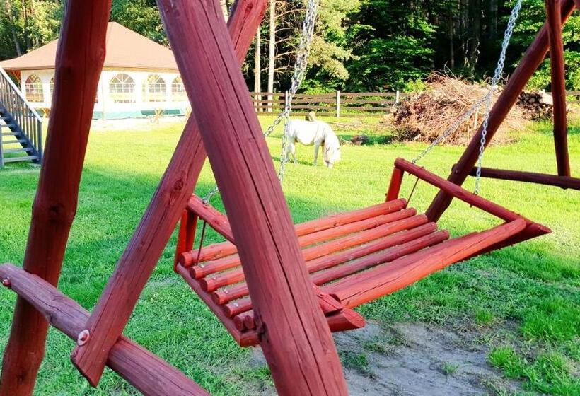 ユースホステル Zajazd Gawrysiówka