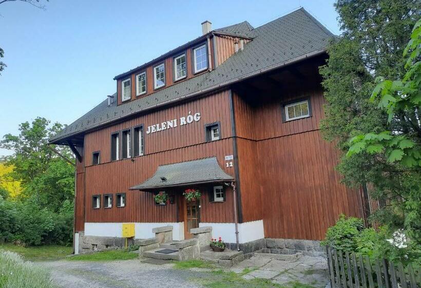 住宿加早餐  Pensjonat Jeleni Róg