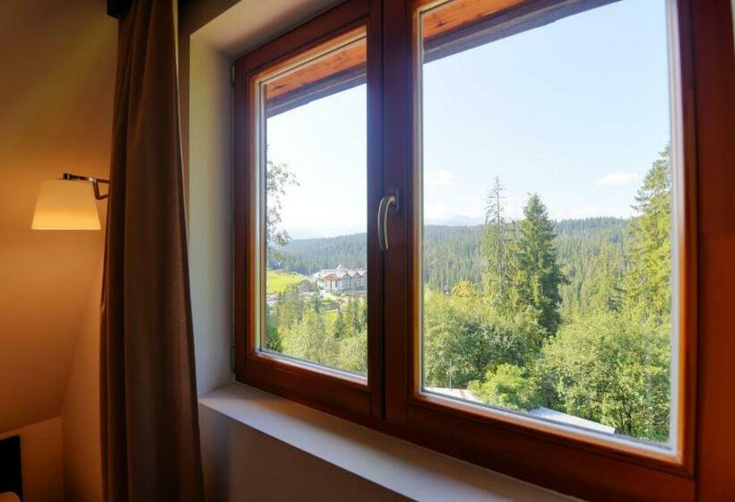 تختخواب و صبحانه Willa Hyrny