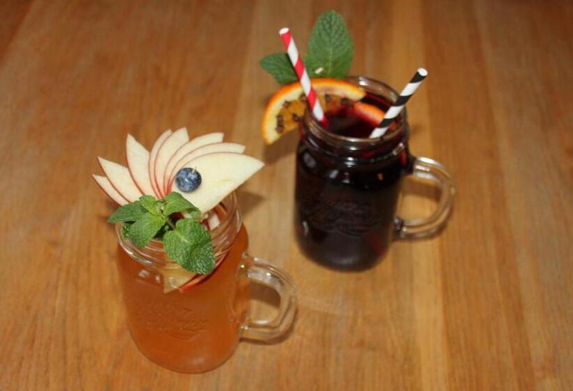 تختخواب و صبحانه Willa Pod Miedzą 200 M Do Term