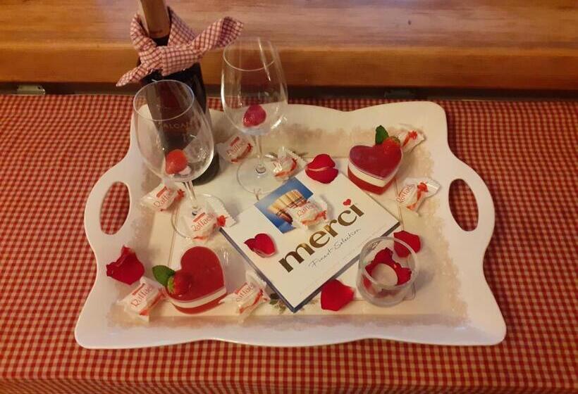 تختخواب و صبحانه Willa Pod Miedzą 200 M Do Term