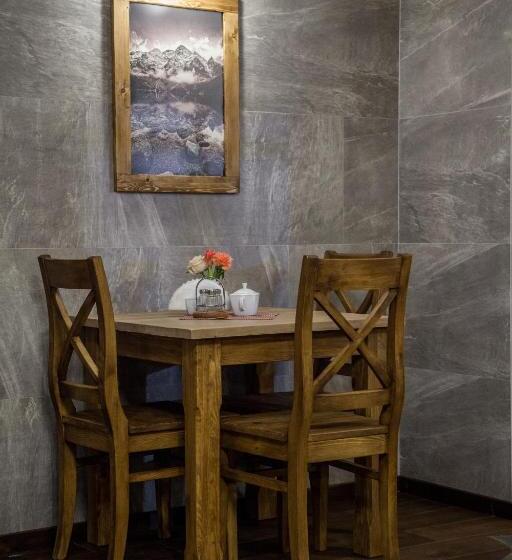 تختخواب و صبحانه Willa Pod Miedzą 200 M Do Term