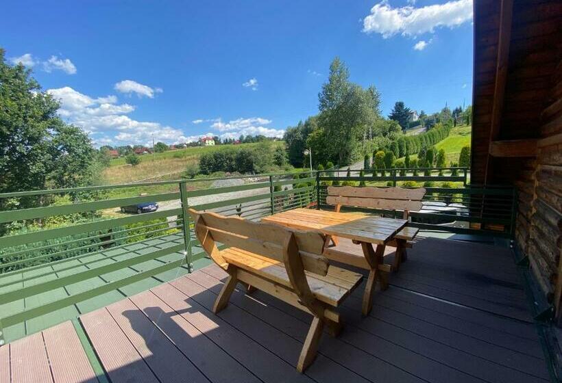 Bed and Breakfast Zajazd Tadeo