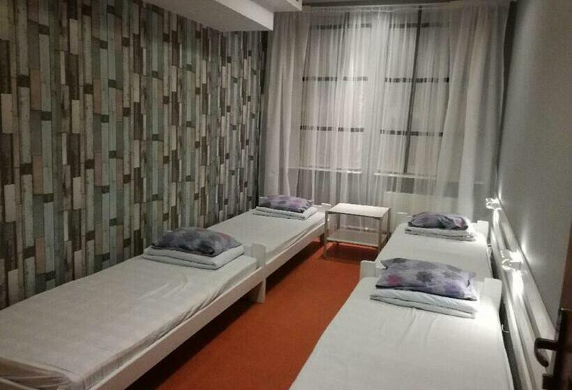 Hostel Marina