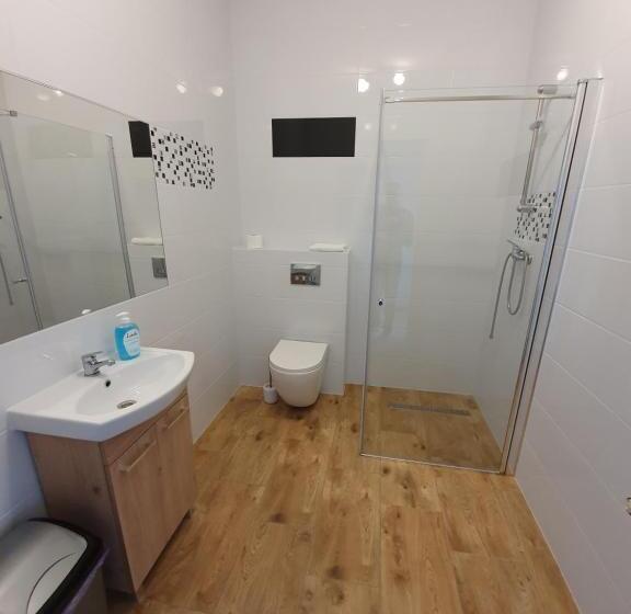 ホテル Hostel Agma