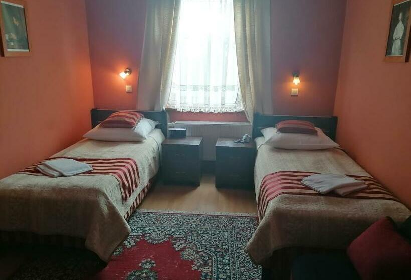 בית מלון כפרי Napoleon