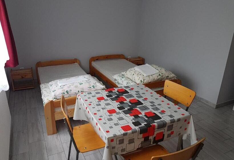 ホテル Newland Wójtowicz