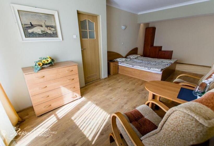 فندق Owir Rejów