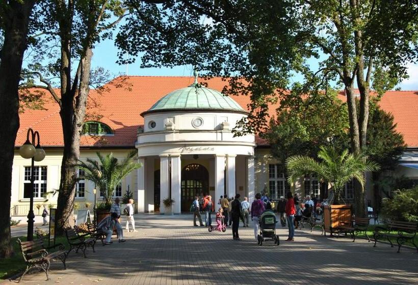 هتل Willa Mała Pieniawa