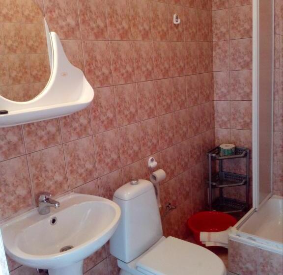 پانسیون Apartament I Pokoje Gościnne Budnik