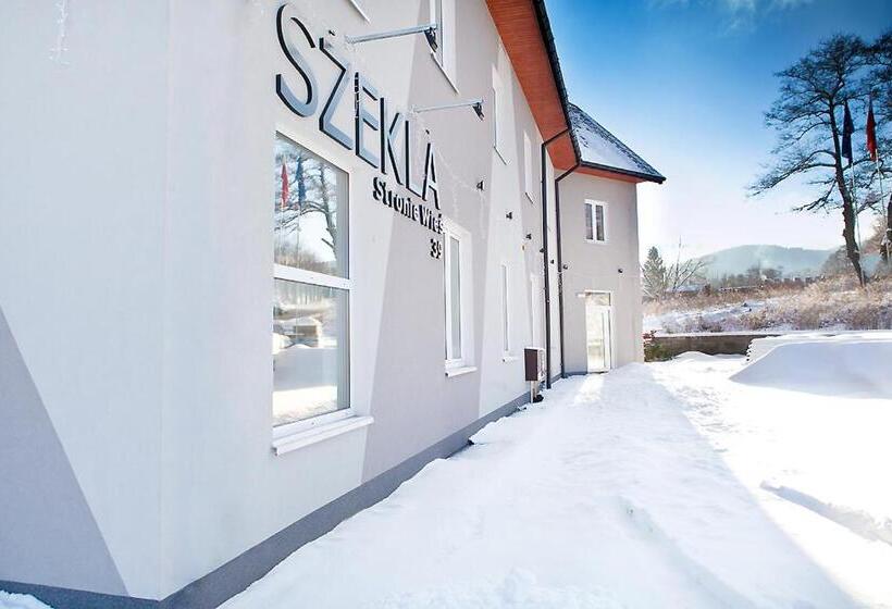 استراحتگاه Szekla