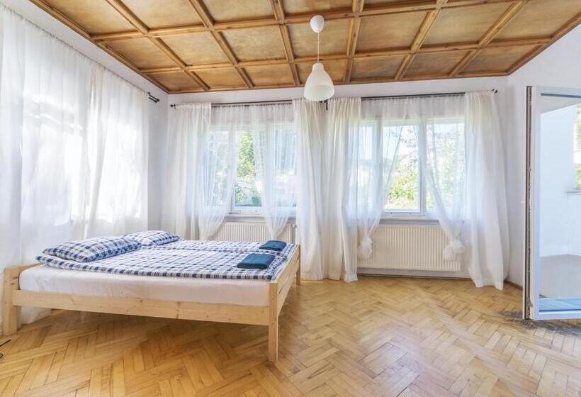 هاستل House Managers Vintage Sopot