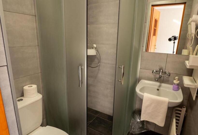 Bed and Breakfast Ada