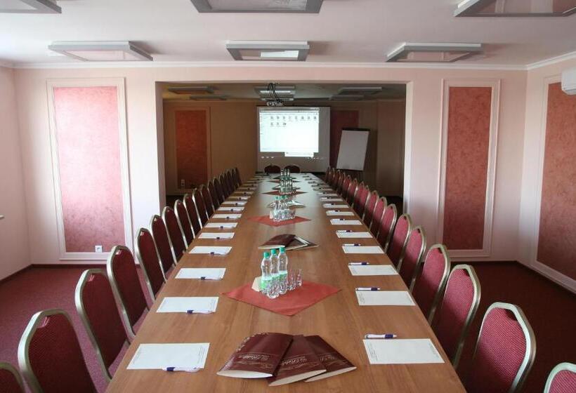 تختخواب و صبحانه Kompleks Restauracyjno Noclegowy Rubikon