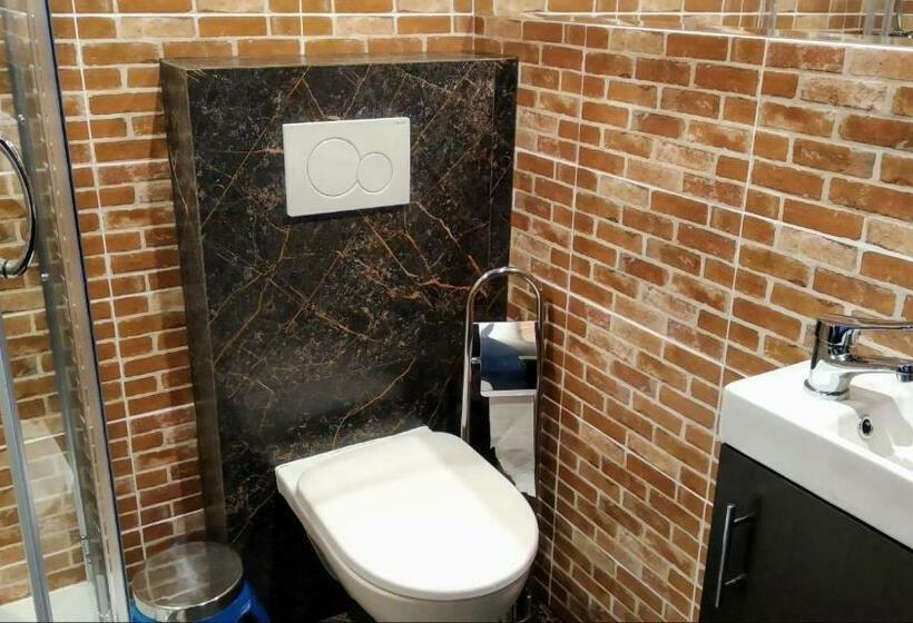 ベッドアンドブレックファースト Nata Pokoje Gościnne Restauracja