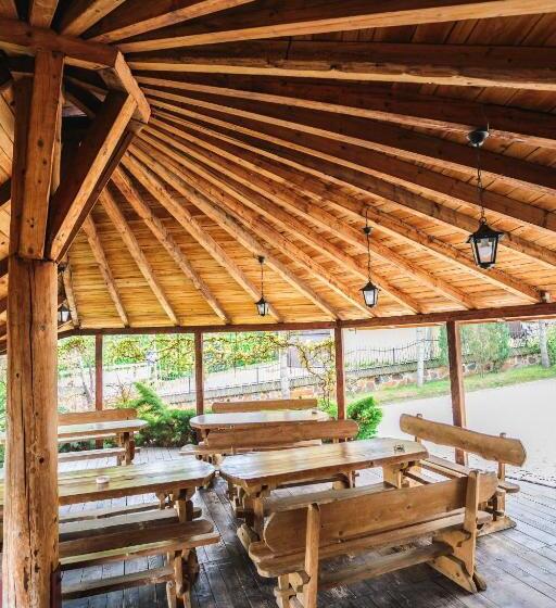 تختخواب و صبحانه Ośrodek Wypoczynkowy Tarnica