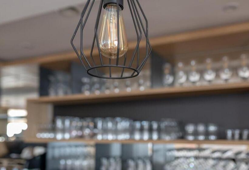 مبيت وإفطار Przystanek Alaska