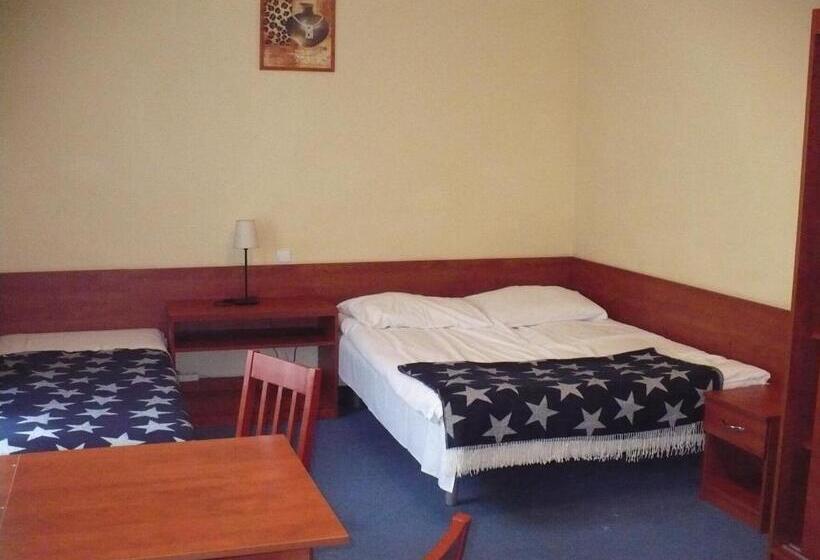 تختخواب و صبحانه Willa Akme