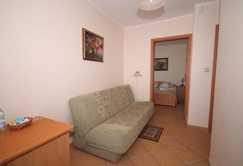 مبيت وإفطار Willa Atrium
