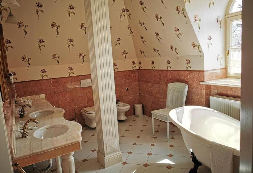 ホテル Dwór Sieraków