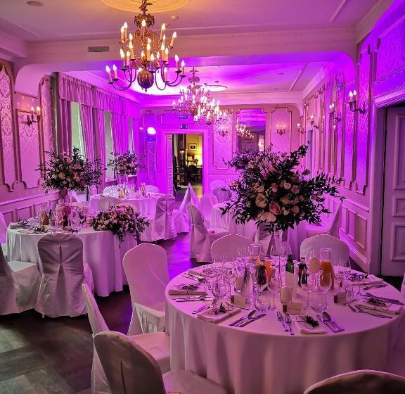 ホテル Dwór Sieraków