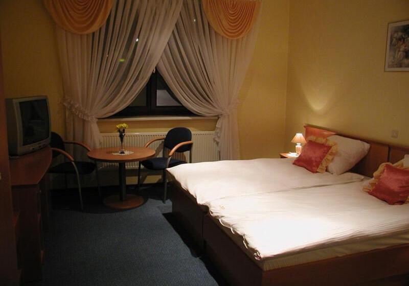 هتل Restauracja Tawerna Gliwice