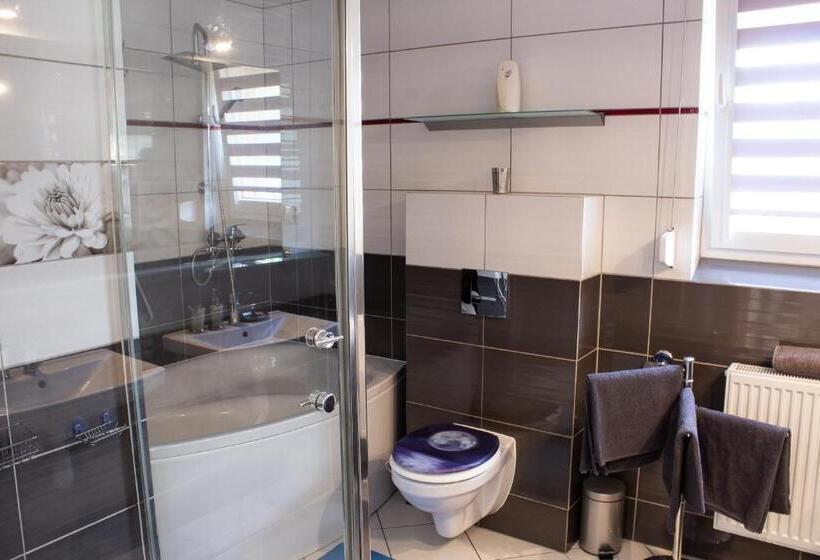 پانسیون Aqua Villa Grzybowo