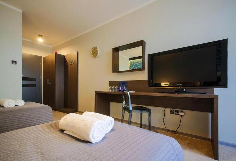 پانسیون B&m Guesthouse