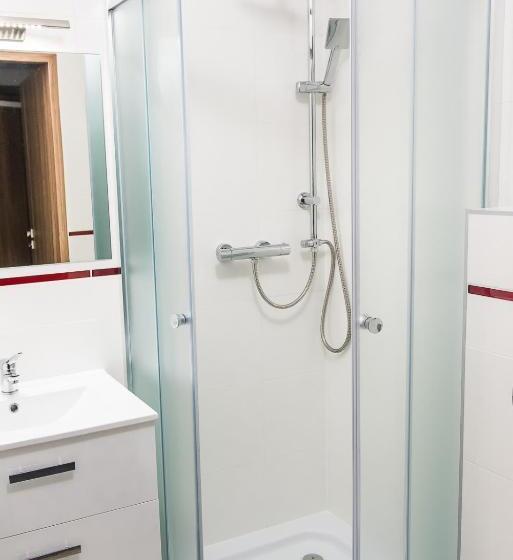 پانسیون B&m Guesthouse