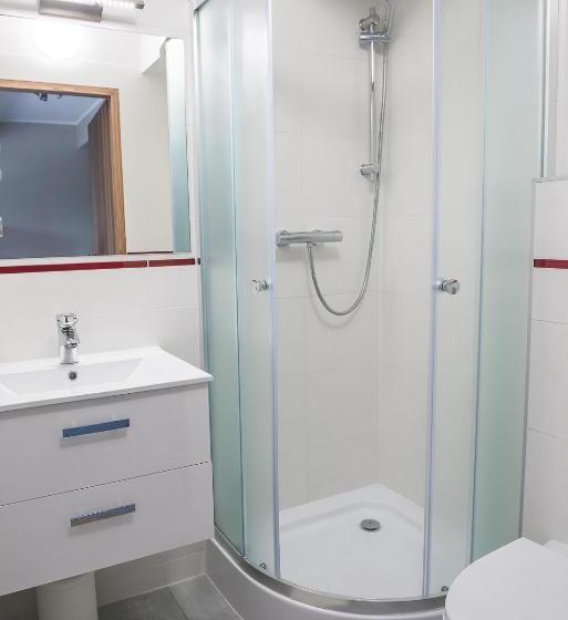 پانسیون B&m Guesthouse