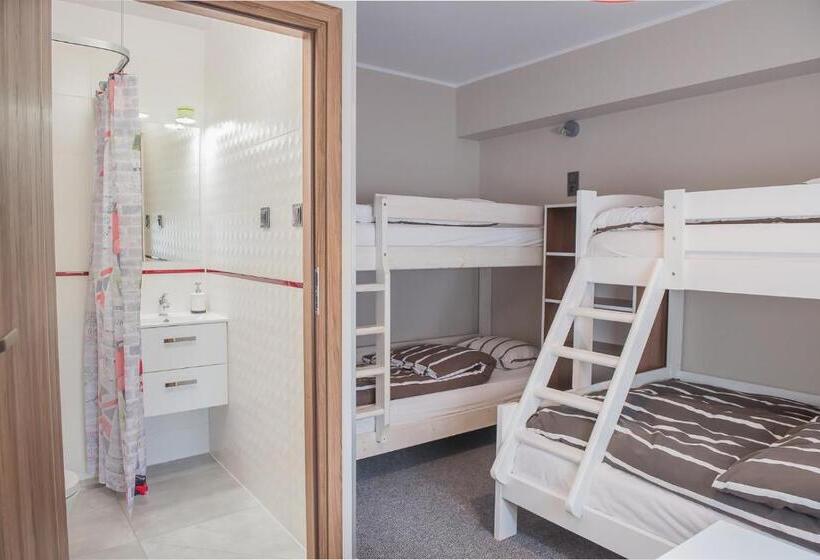 پانسیون B&m Guesthouse