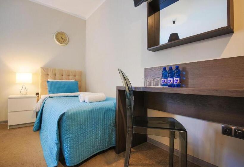 پانسیون B&m Guesthouse