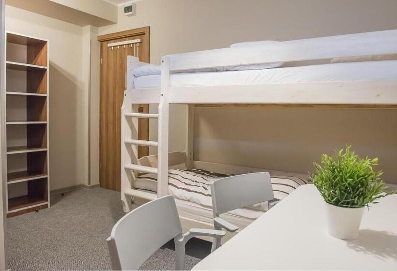 پانسیون B&m Guesthouse