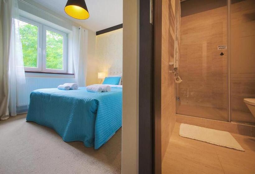 پانسیون B&m Guesthouse