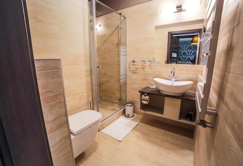 پانسیون B&m Guesthouse