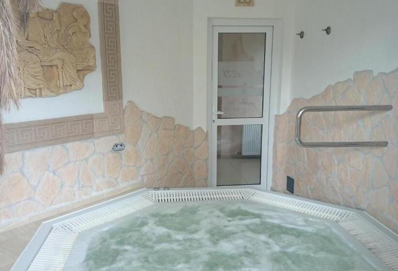 پانسیون Brydar With Sauna, Swimming Pool And Jacuzzi