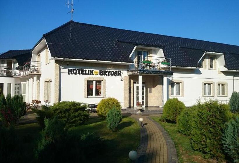 پانسیون Brydar With Sauna, Swimming Pool And Jacuzzi