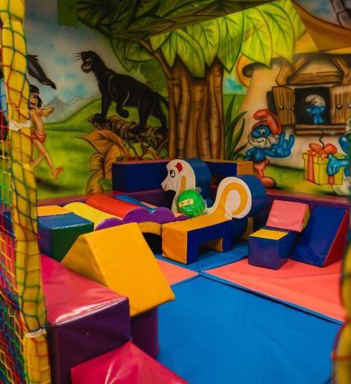 استراحتگاه Arena Slonca