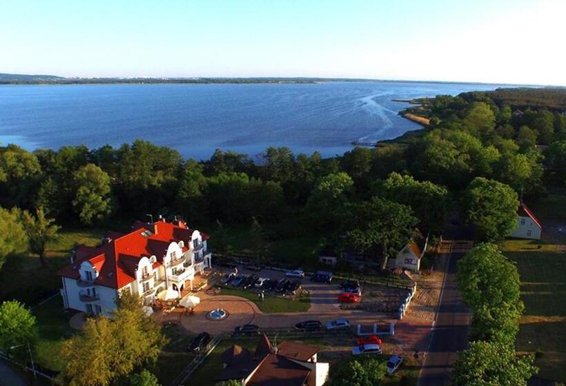 אתר נופש Dworek Jamneński