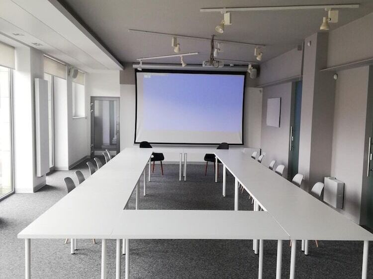 هاستل B&b Sport Rooms