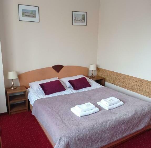 ユースホステル Harmonia