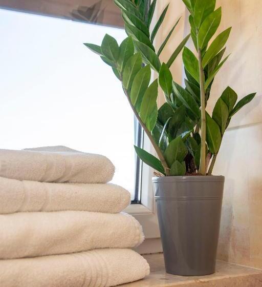 ユースホステル Weranda Rooms