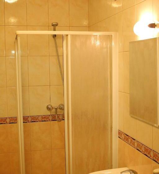 تختخواب و صبحانه Amicus żoliborz