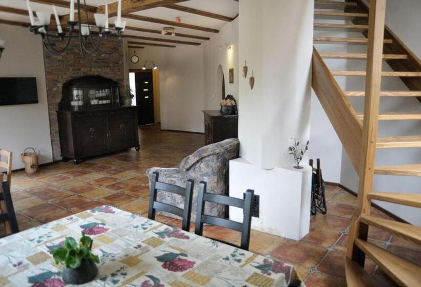 تختخواب و صبحانه Babie Lato Bed&breakfast